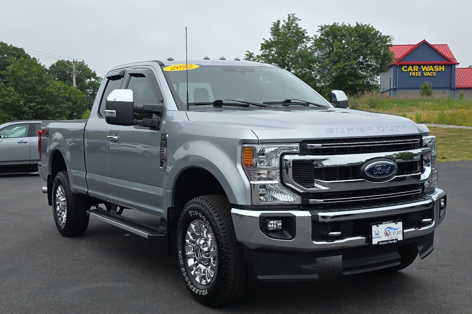 Iconic Silver Metallic 2022 Ford F-350 Super Duty Pickup Truck Four-Wheel Drive Automatic