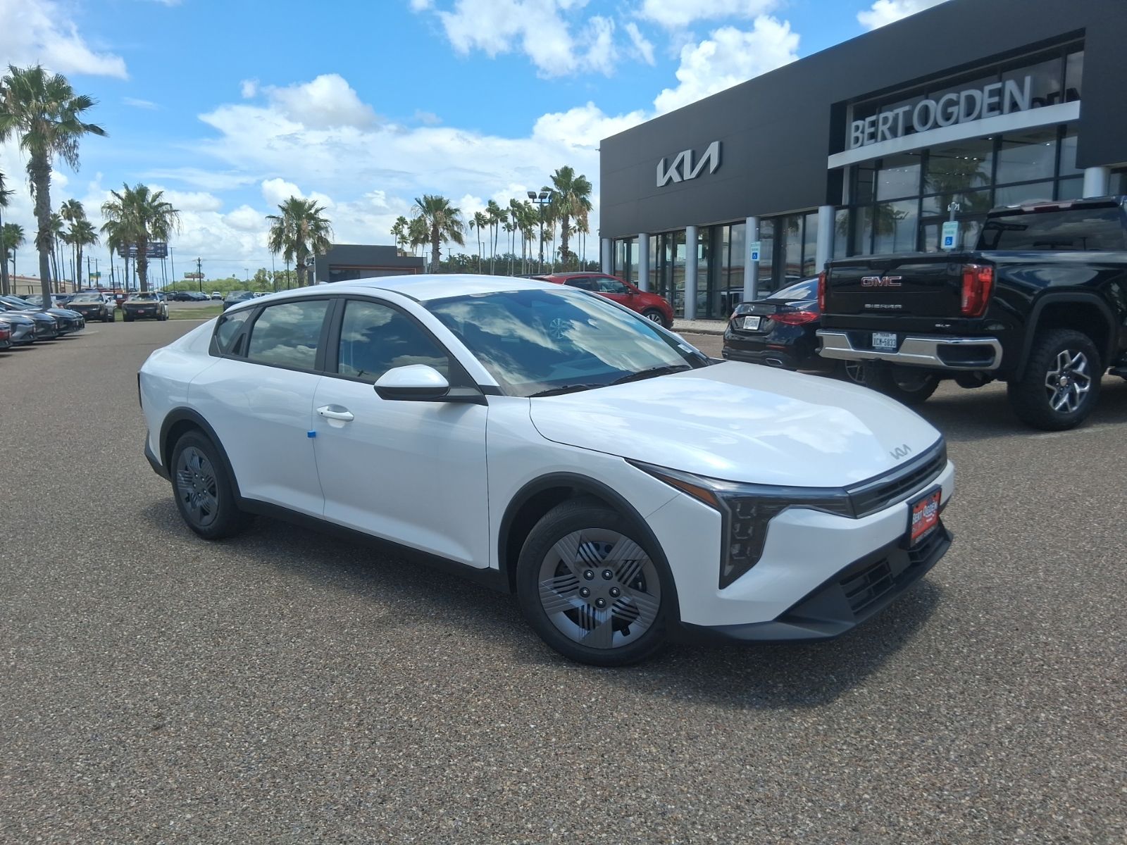2026 Kia K4 LX