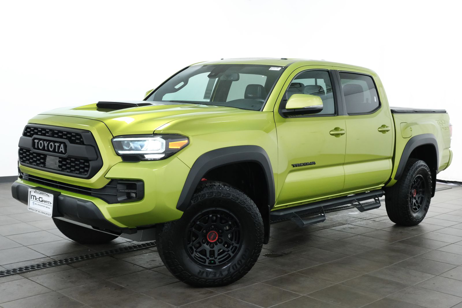 Green (Electric Lime Metallic) 2022 Toyota Tacoma Pickup Truck Four-Wheel Drive 6-Speed Automatic