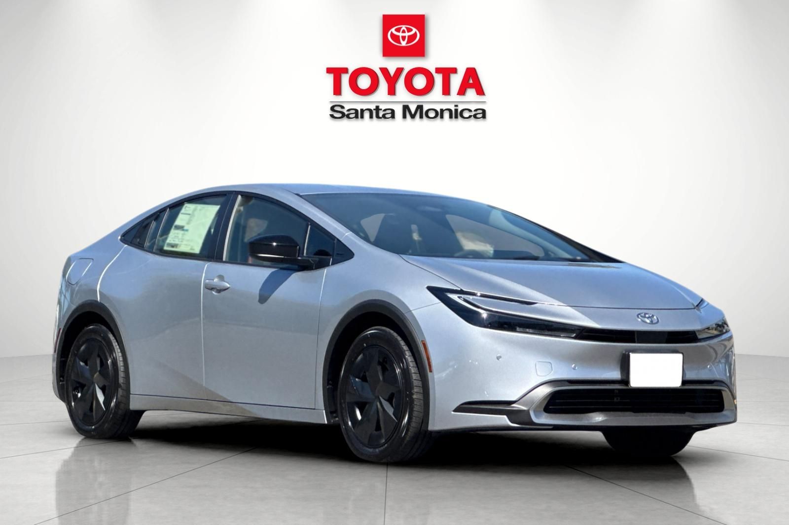 2026 Toyota Prius Plug-In Hybrid SE FWD