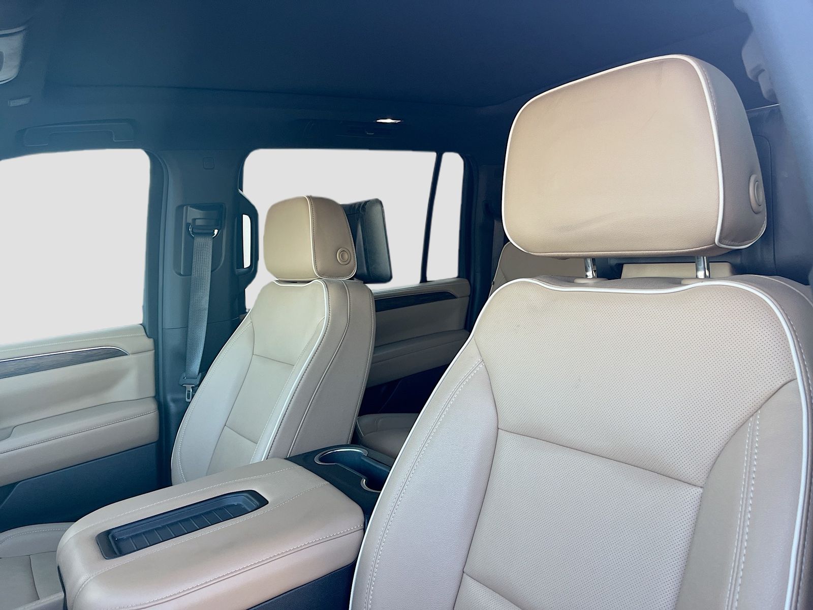 Used 2024 Blue Chevrolet Premier image 22