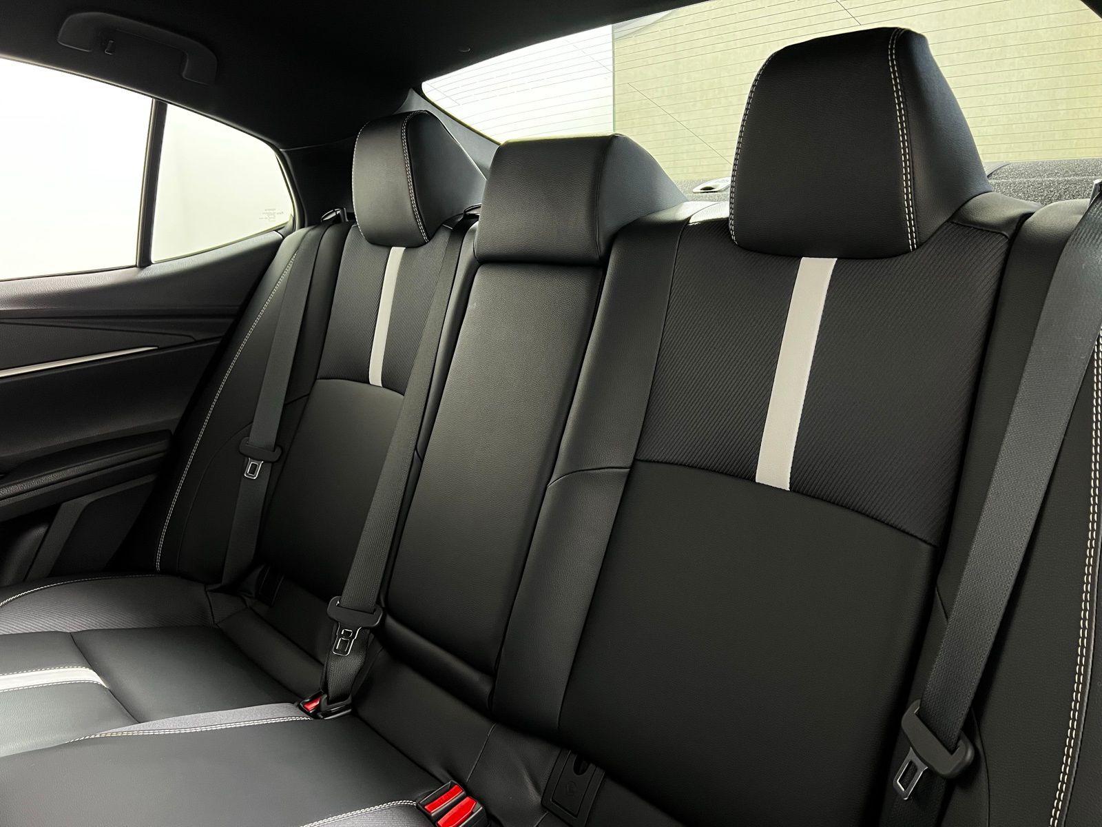 Thumbnail: 2025 Toyota Camry - 22