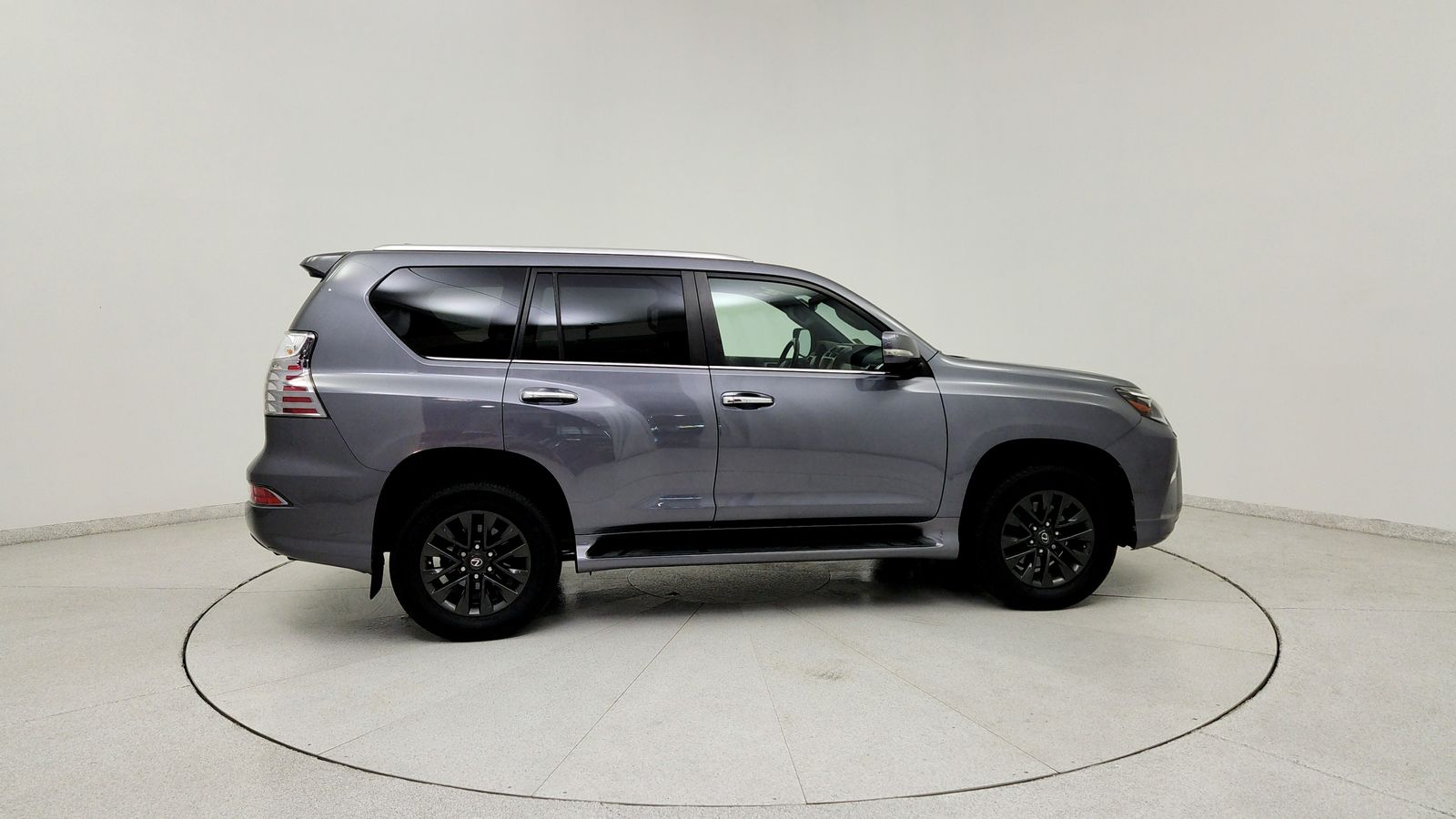 Used 2020 Gray Lexus 460 image 8