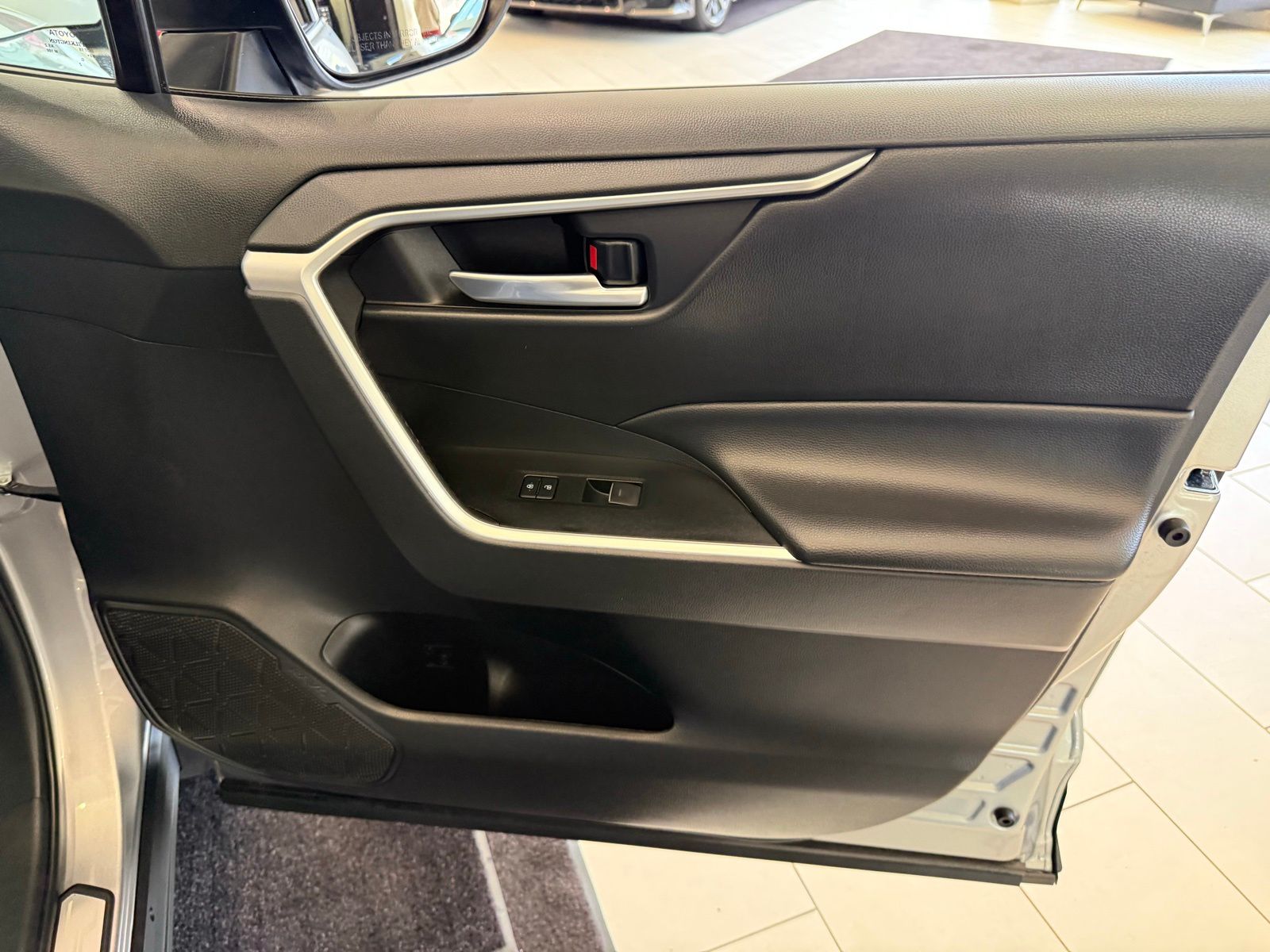 Used 2023 Silver Toyota XLE Premium image 25