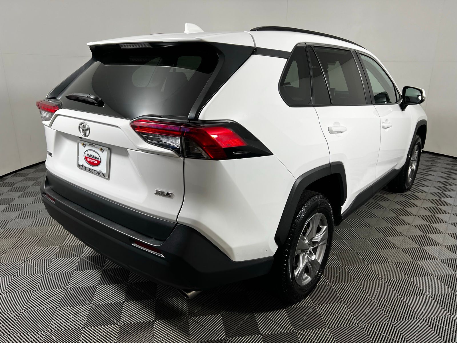 Thumbnail: 2024 Toyota RAV4 - 5