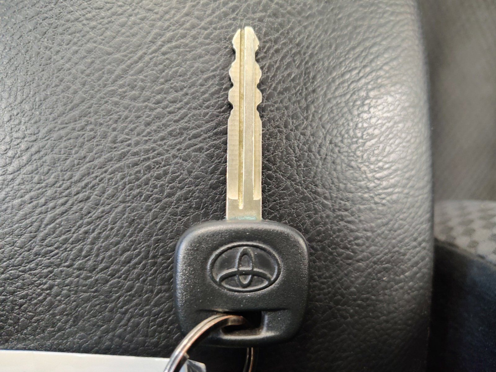 Used Car 2007 Toyota Yaris  Base For Sale Under $10,000 In San Antonio, Texas