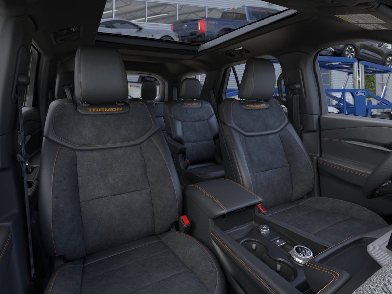 New 2026 Carbonized Gray Metallic Ford Tremor image 10