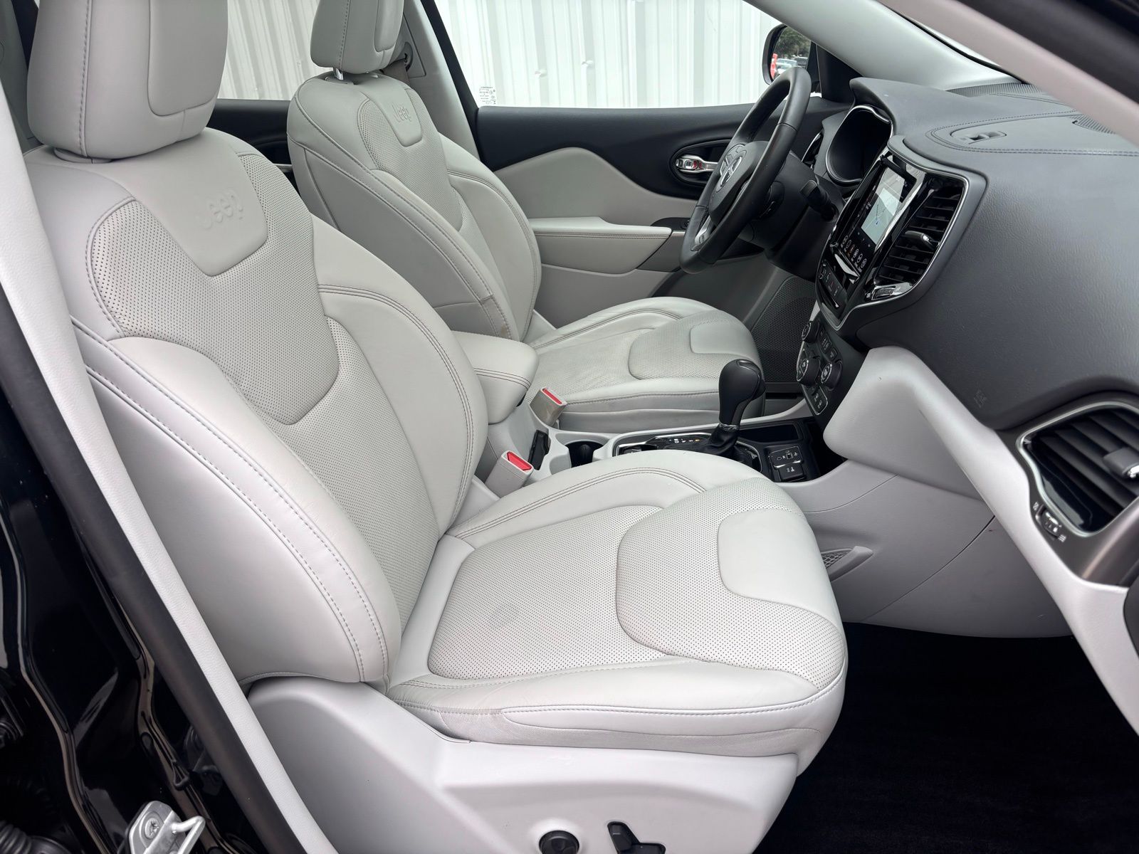 Used Car 2019 Jeep Cherokee  Limited For Sale Under $20,000 In Austin, Texas