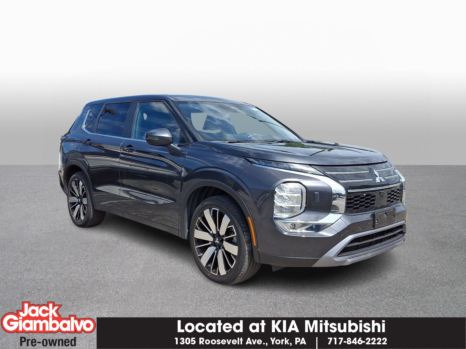 2025 Mitsubishi Outlander SE S-AWC's photo