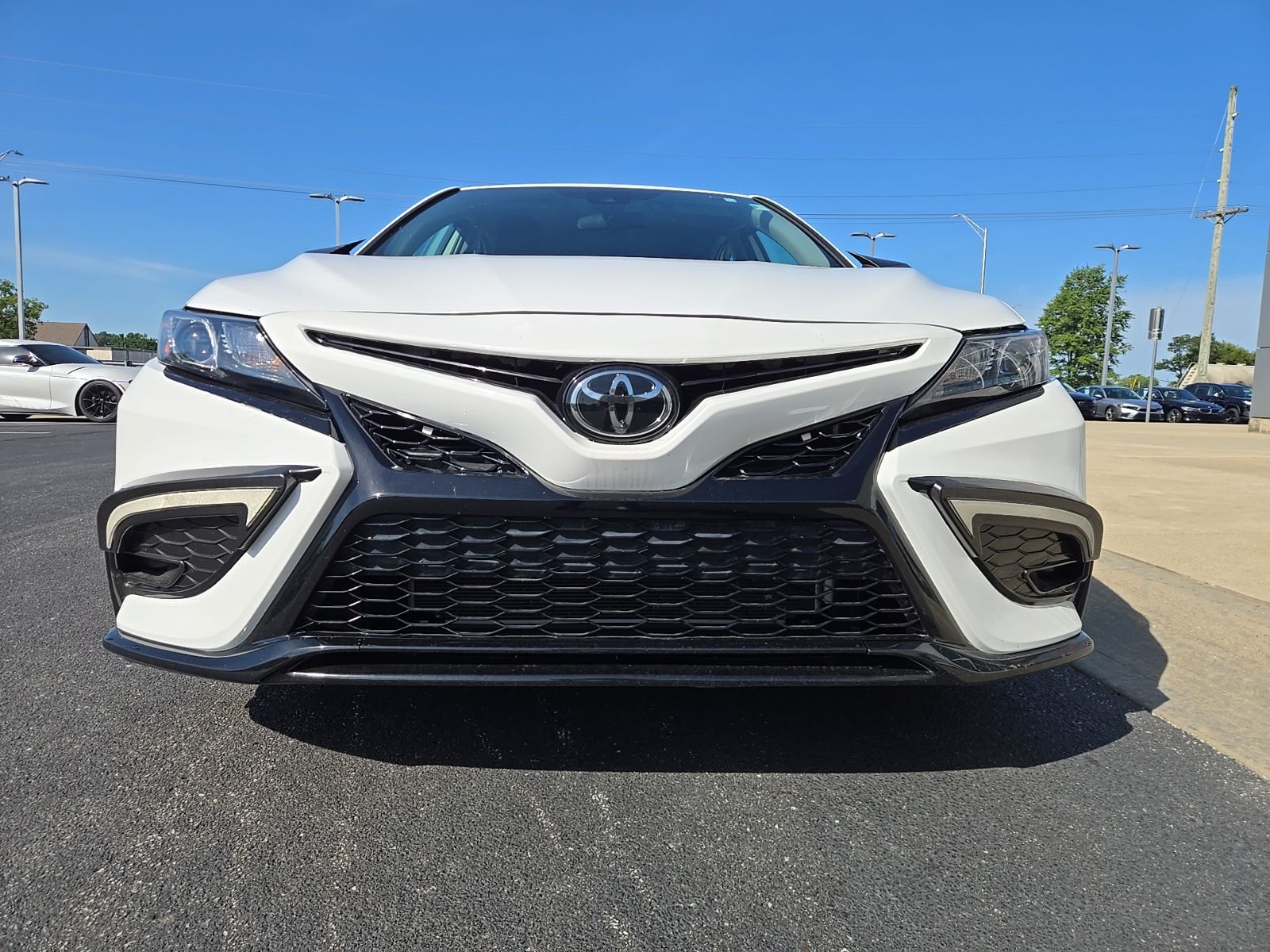 2024 Toyota Camry SE Nightshade - Photo 4