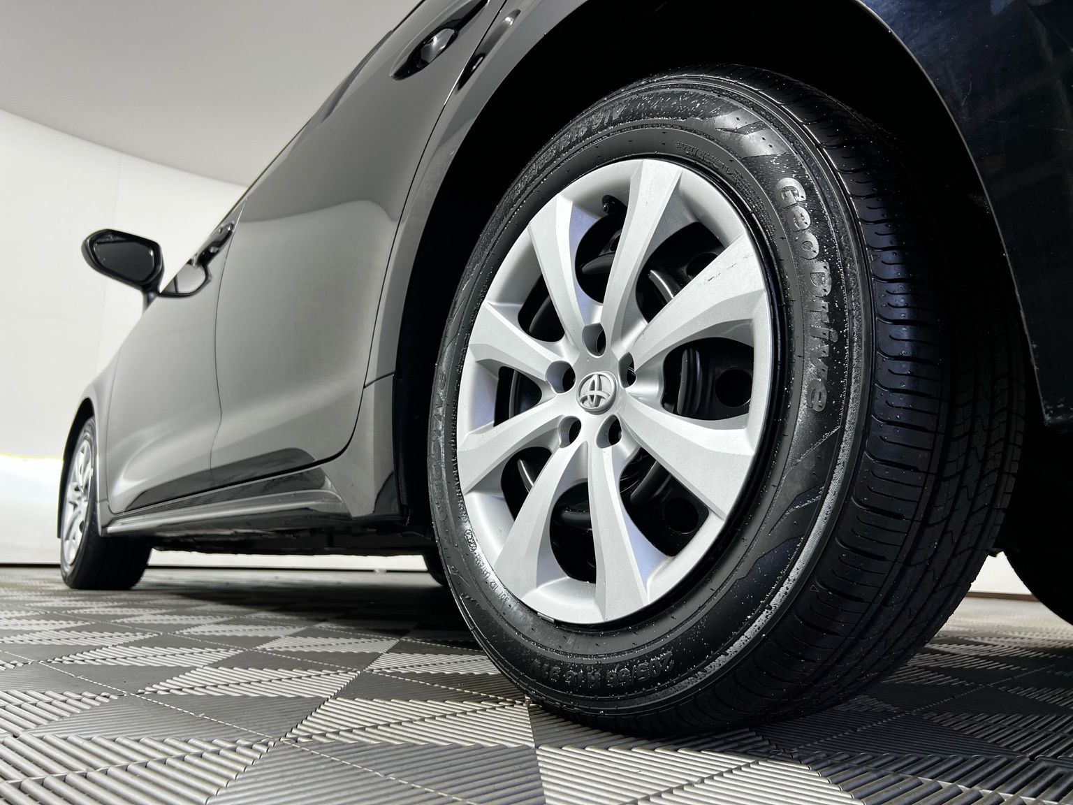 Thumbnail: 2024 Toyota Corolla - 23