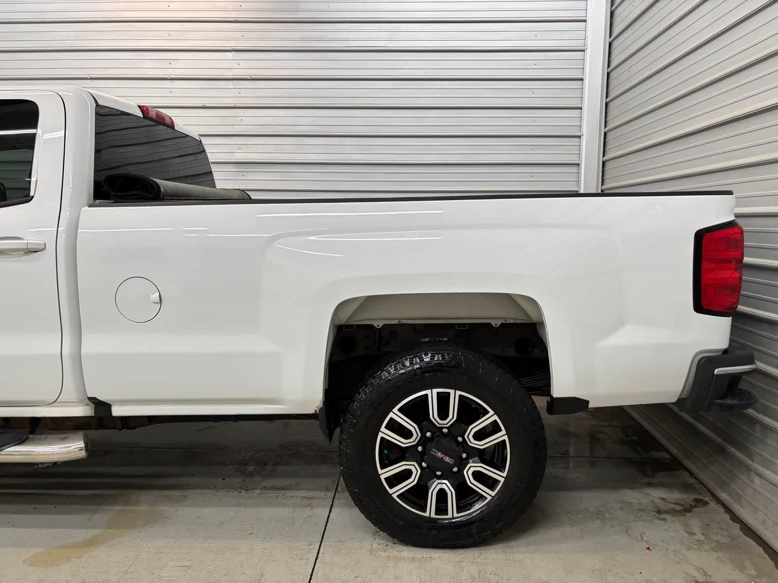 2015 Chevrolet Silverado 2500HD LT - Image 5