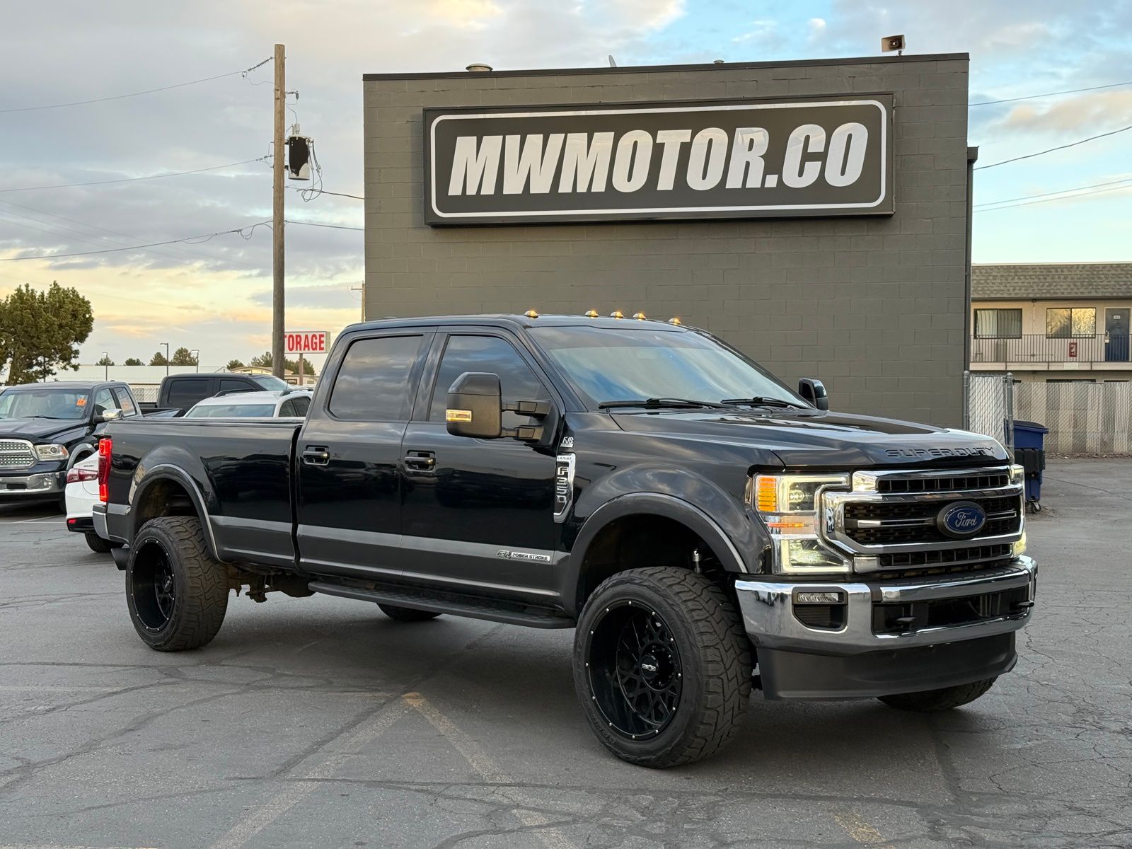 2020 Ford F-350 Super Duty Lariat's photo