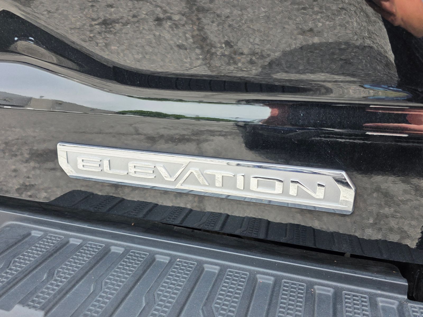Used 2023 Black GMC Elevation image 26