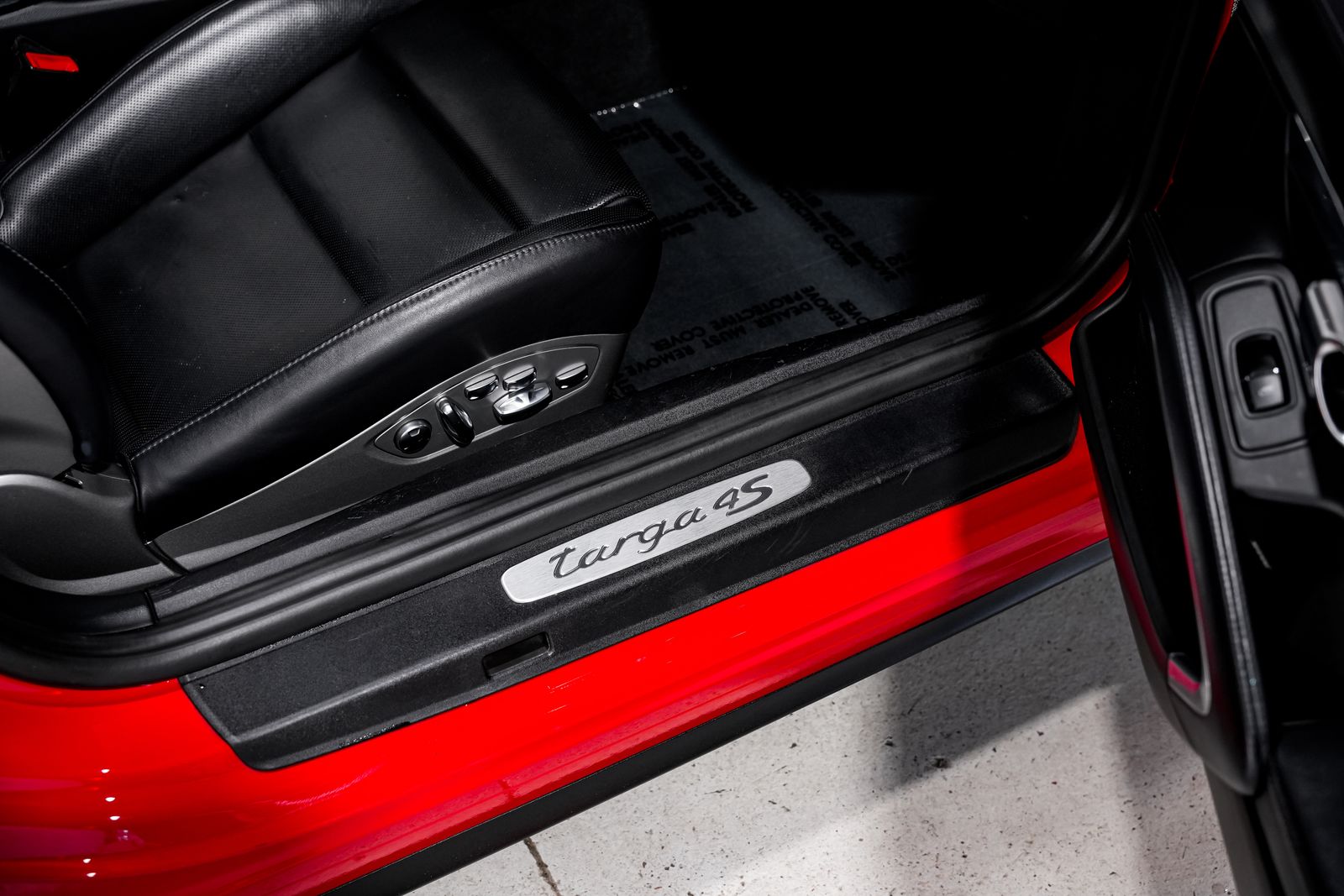 2015 Porsche 911 Targa 4S — photo 27