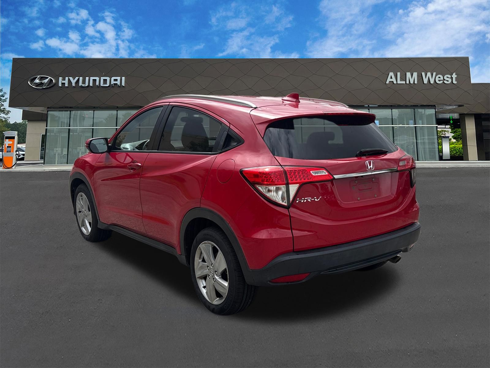 Used 2019  Honda EX image 4