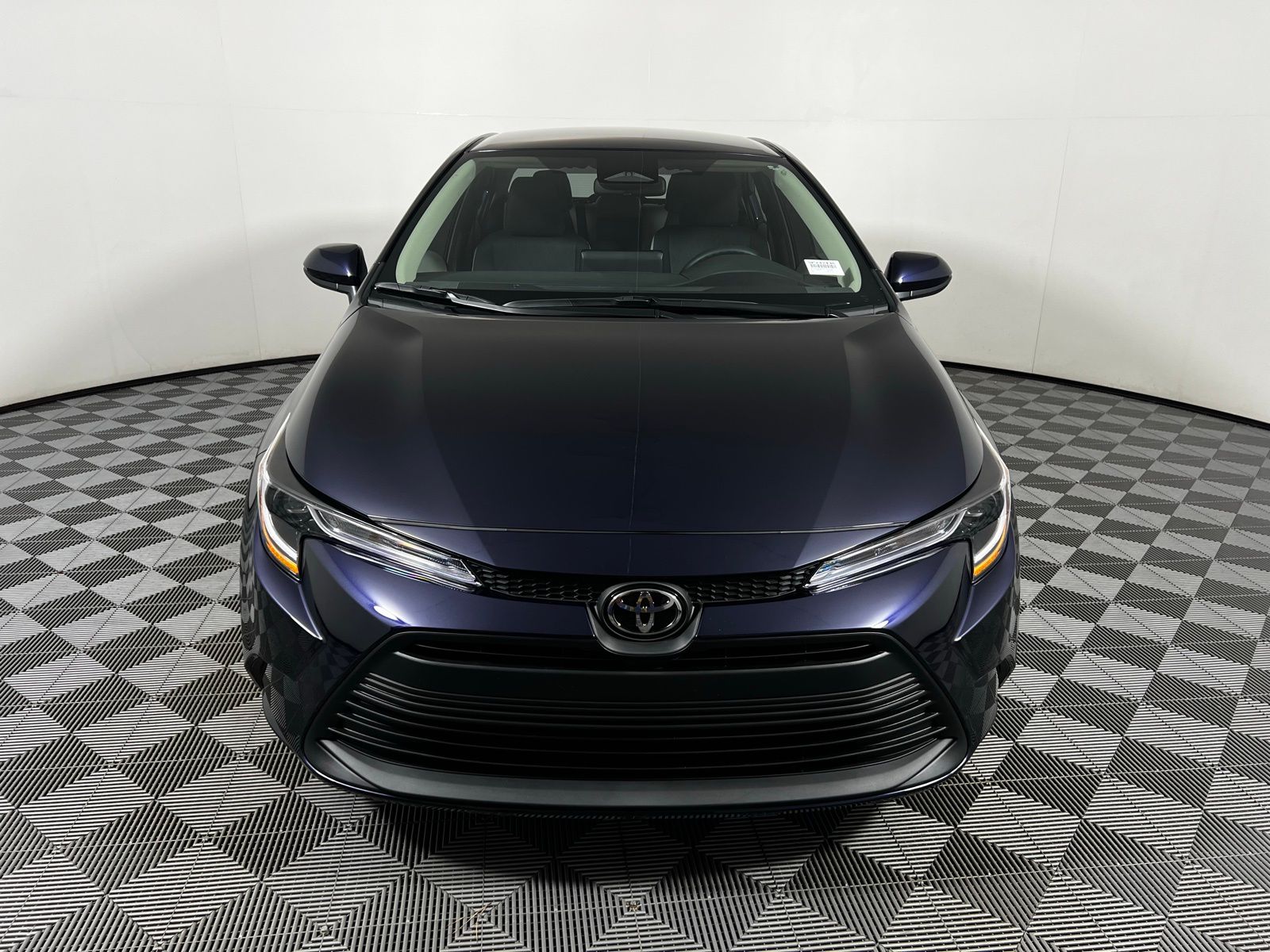 Thumbnail: 2025 Toyota Corolla - 2