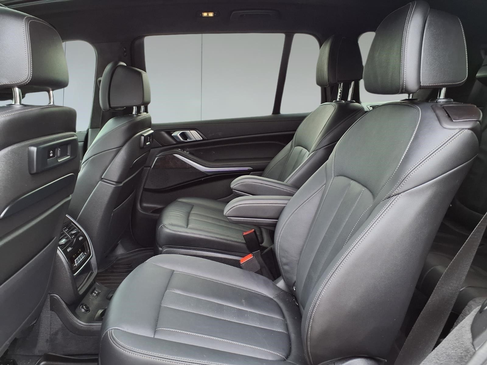 2022 BMW X7 xDrive40i Black at Westside Lexus