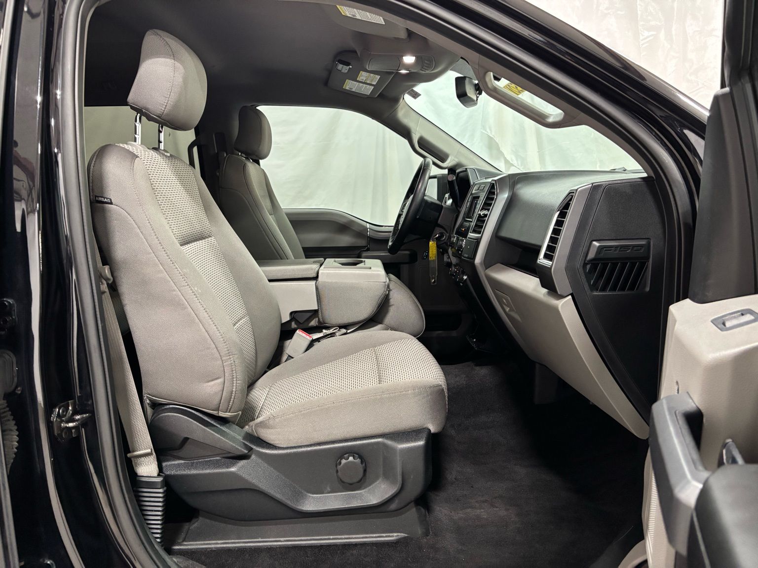 Used Car 2016 Ford F-150  Xlt For Sale Under $20,000 In Austin, Texas