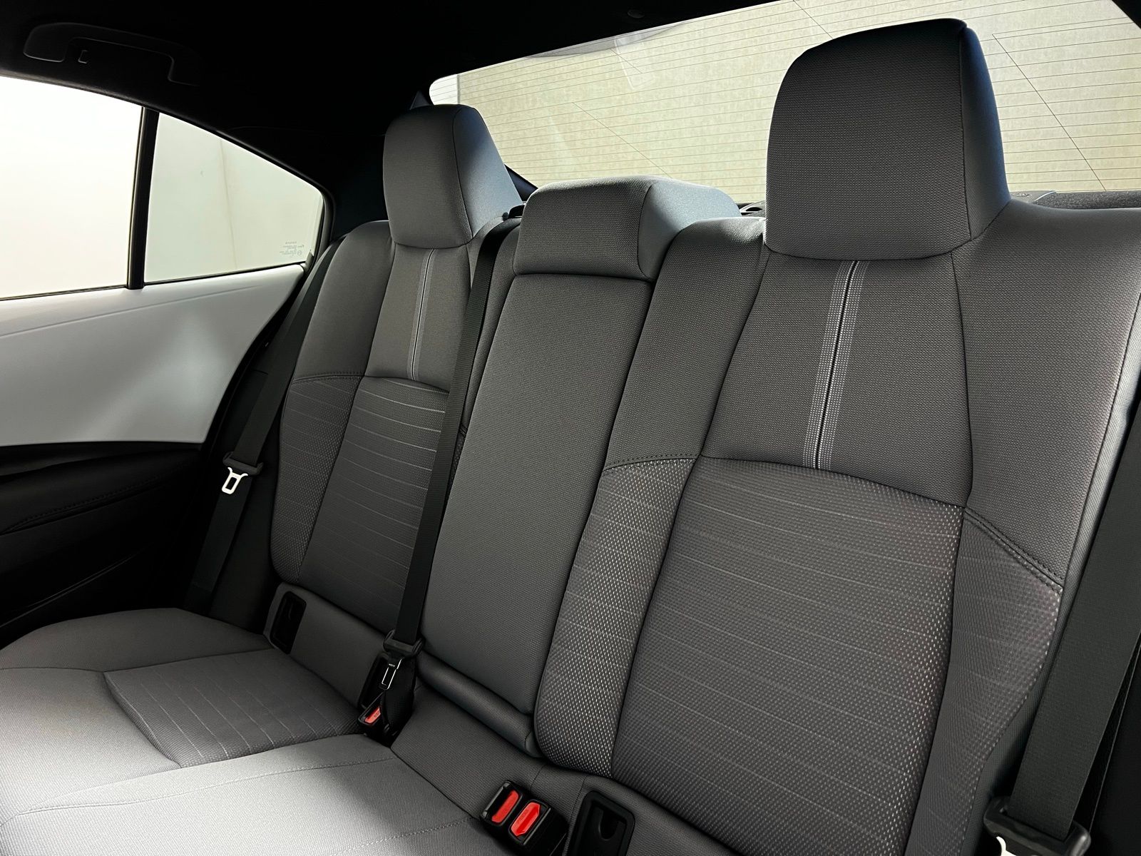 Thumbnail: 2025 Toyota Corolla - 21