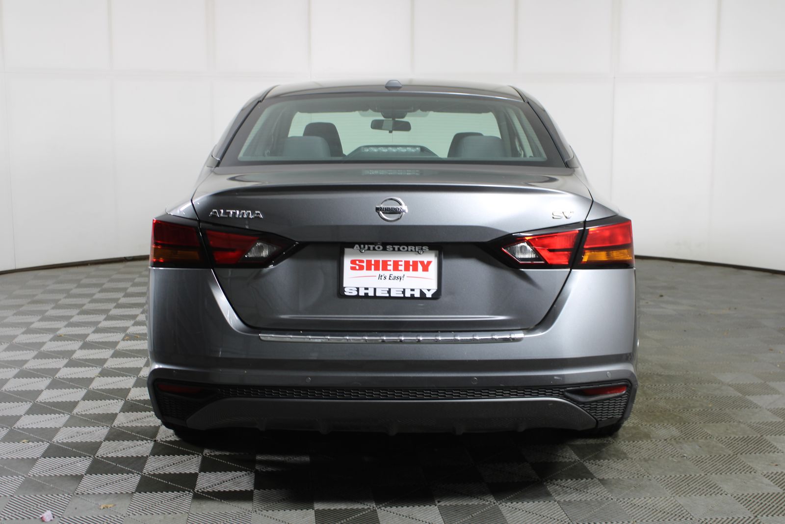 Used 2022 Gray Nissan 2.5 SV image 5