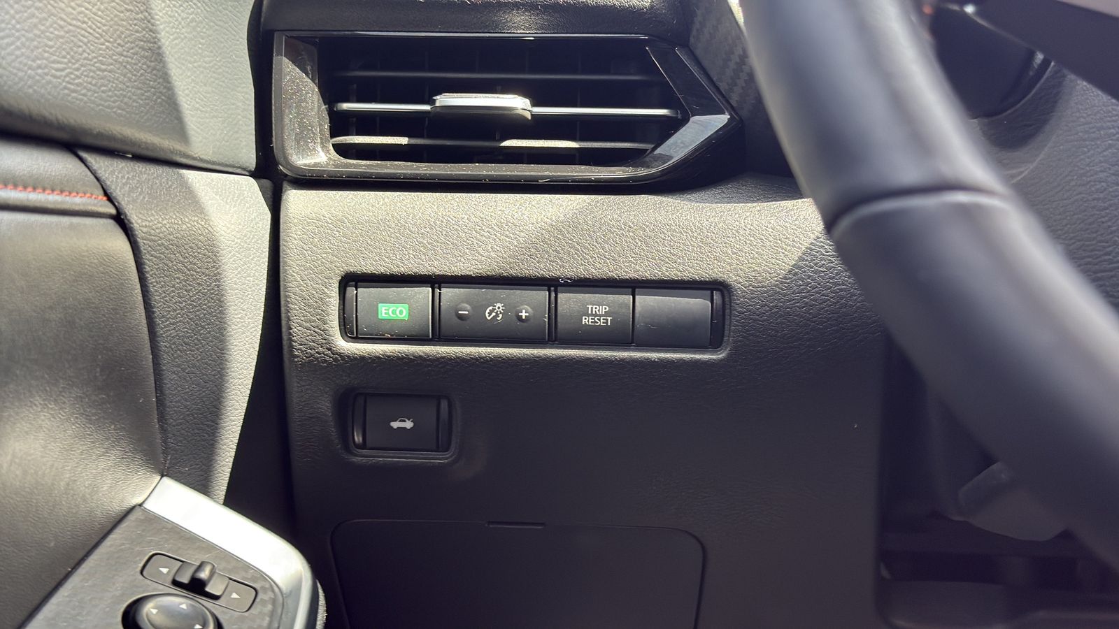 Used Car 2023 Nissan Sentra  Sr For Sale Under $25,000 In Austin, Texas