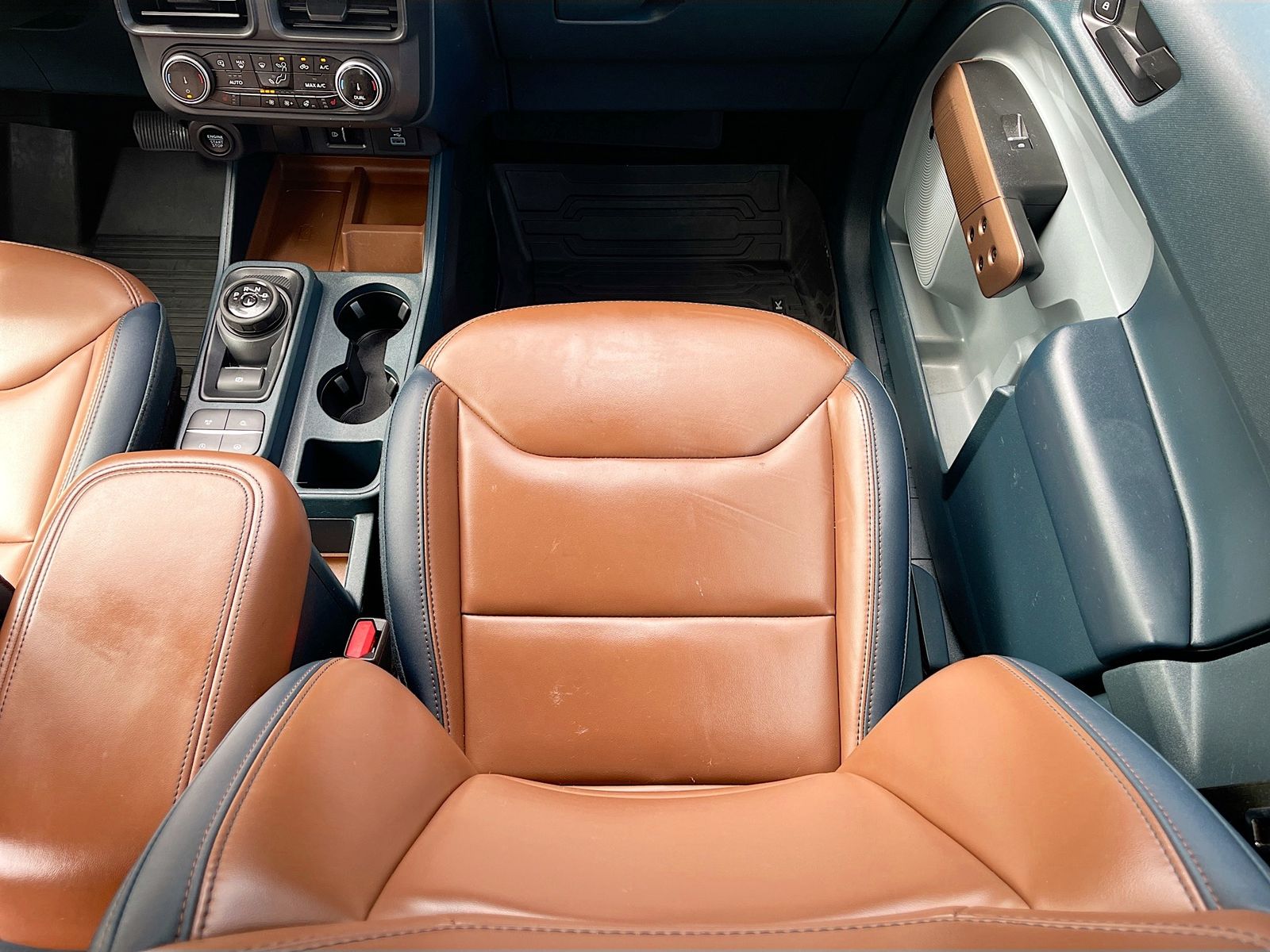 Used 2024 Gray Ford Lariat image 24
