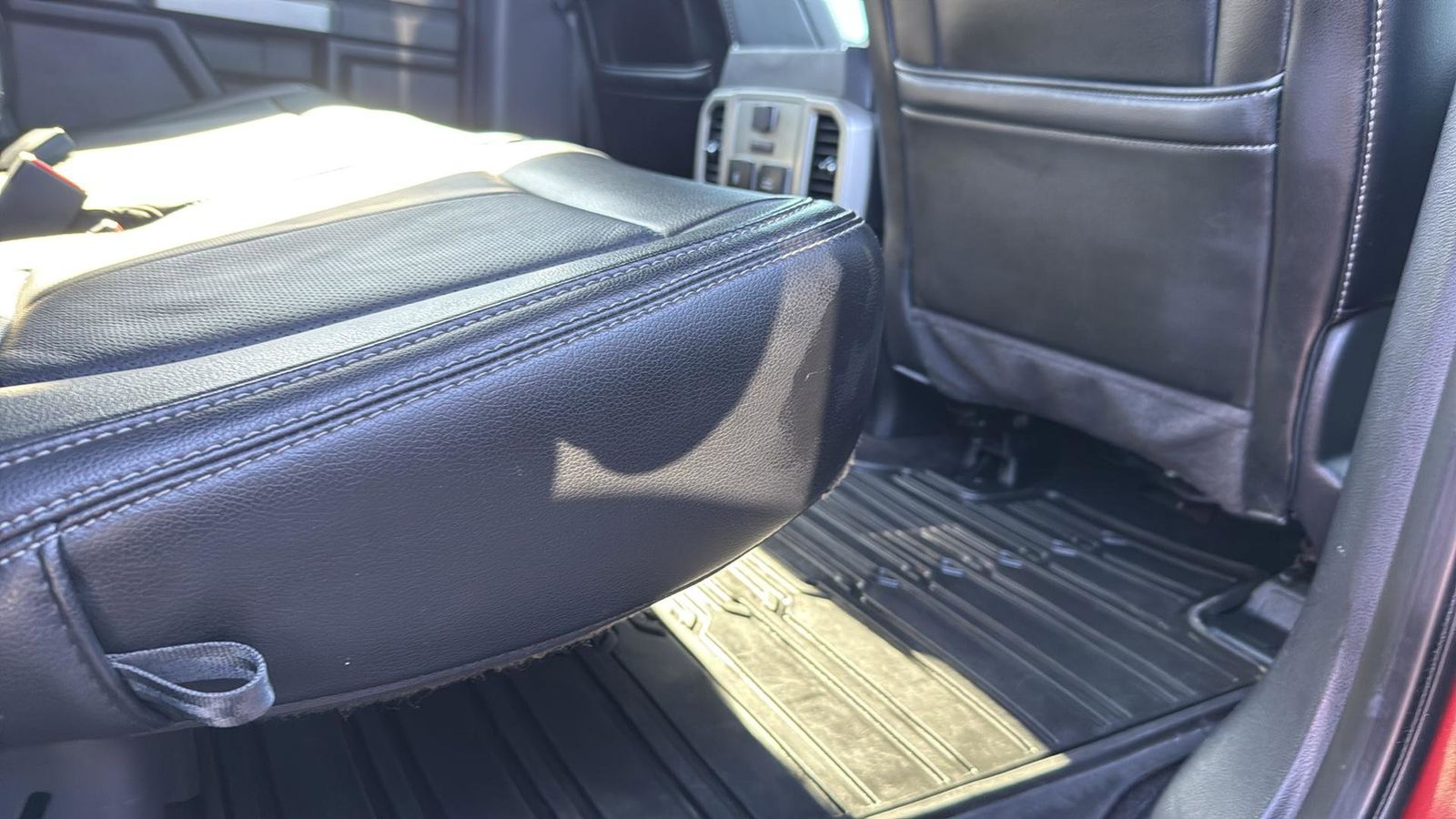 Used Car 2020 Ford F-150  Lariat For Sale Under $30,000 In Austin, Texas