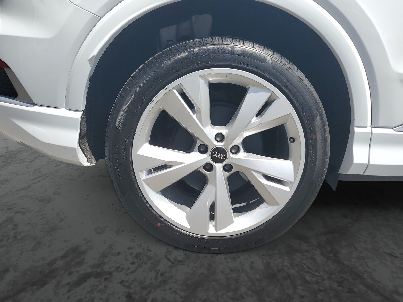 Vehicle photo