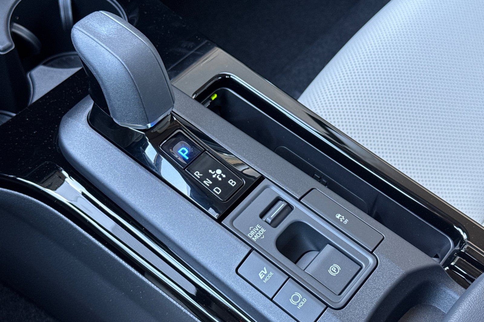 New 2027 Toyota Prius Sedan