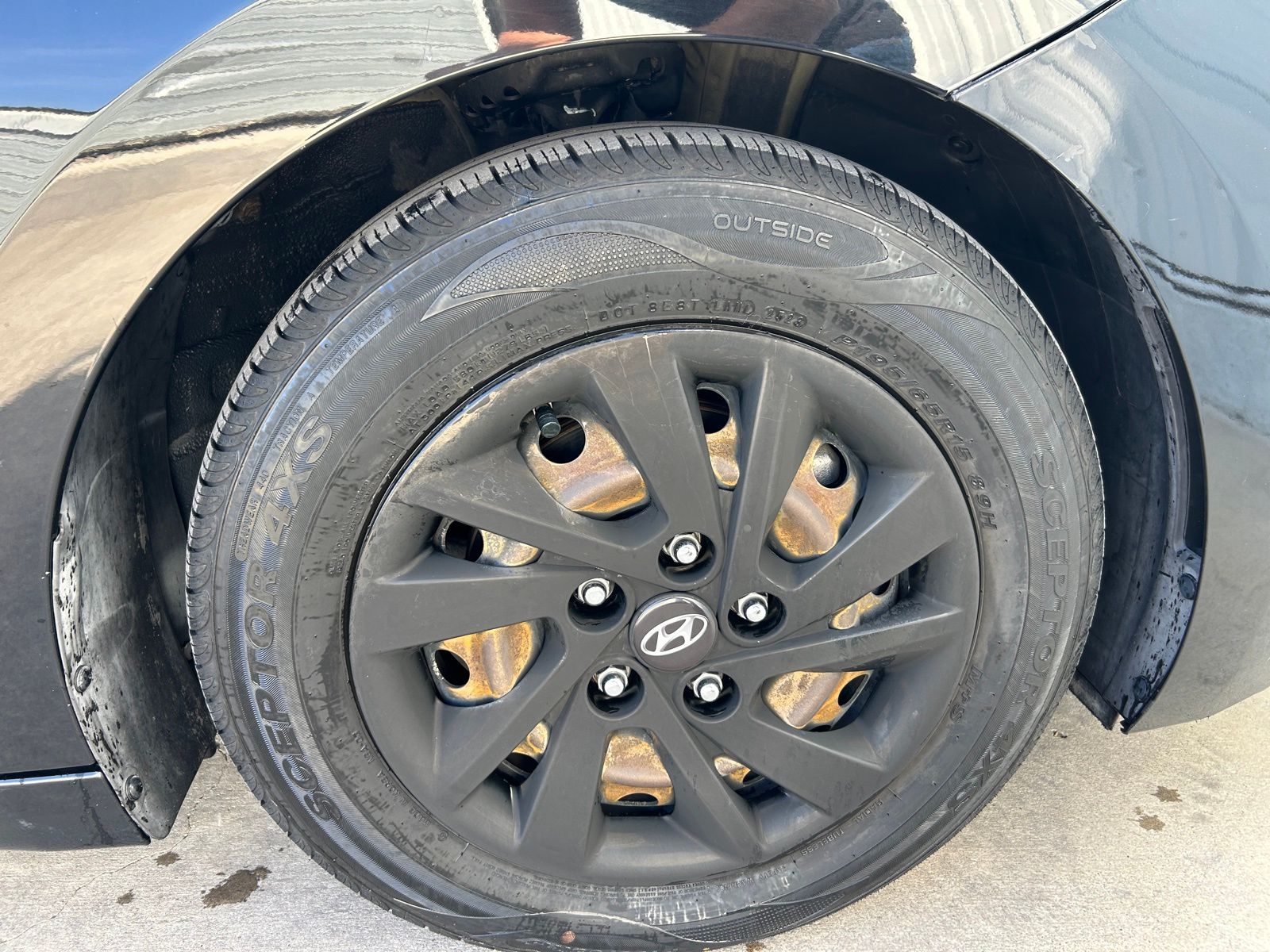 Used Car 2020 Hyundai Elantra  Se For Sale Under $15,000 In Austin, Texas