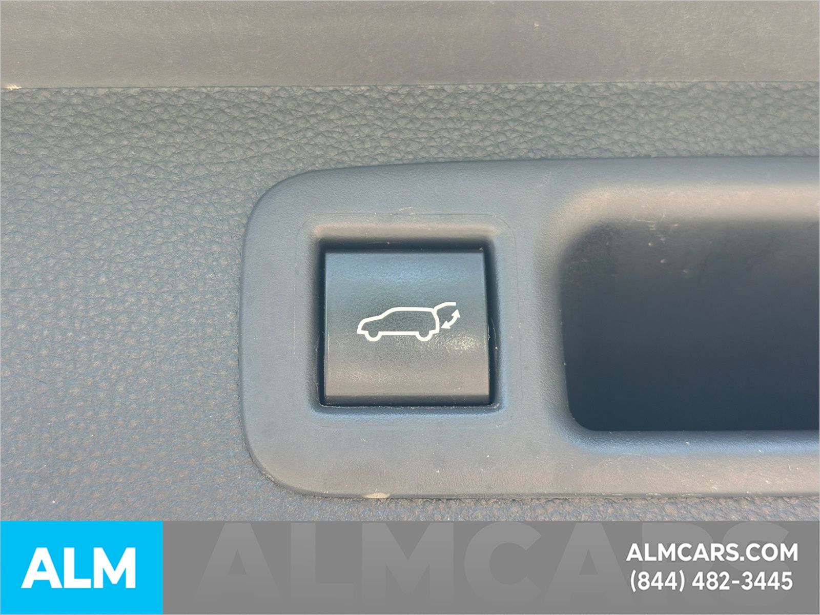 Used 2022 Gray Toyota XLE image 22