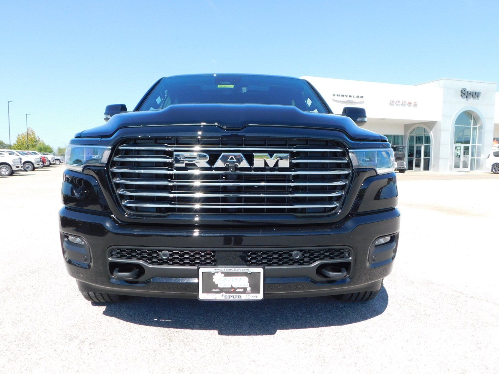 2025 Ram 1500 Laramie 27