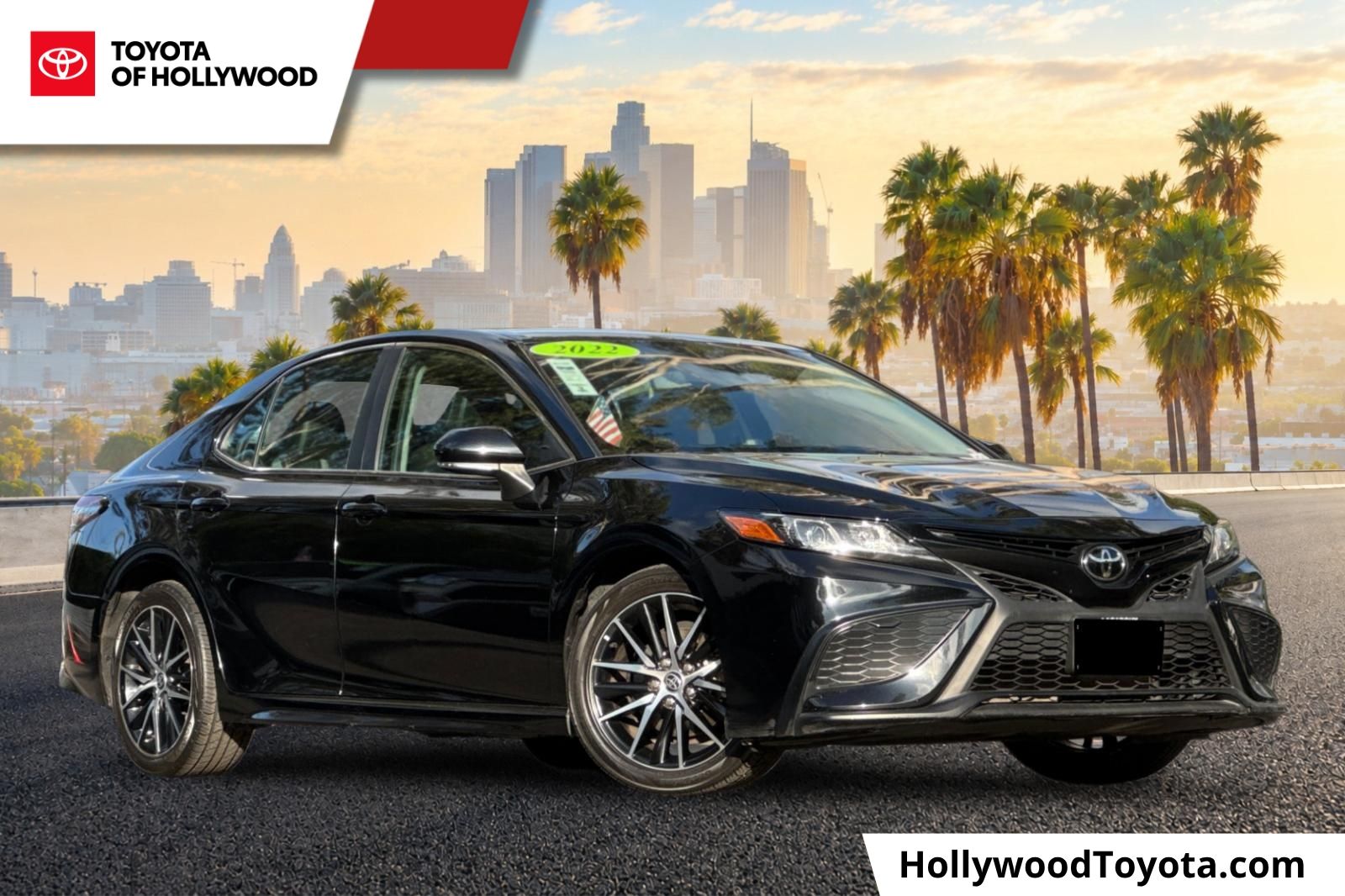 Midnight Black Metallic 2022 Toyota Camry Sedan Front-Wheel Drive 8-Speed Automatic