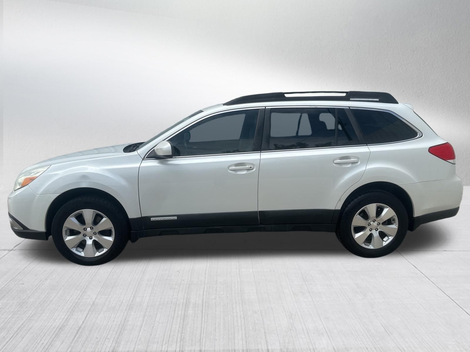 Used Car 2010 Subaru Outback  3.6r For Sale Under $10,000 In Austin, Texas