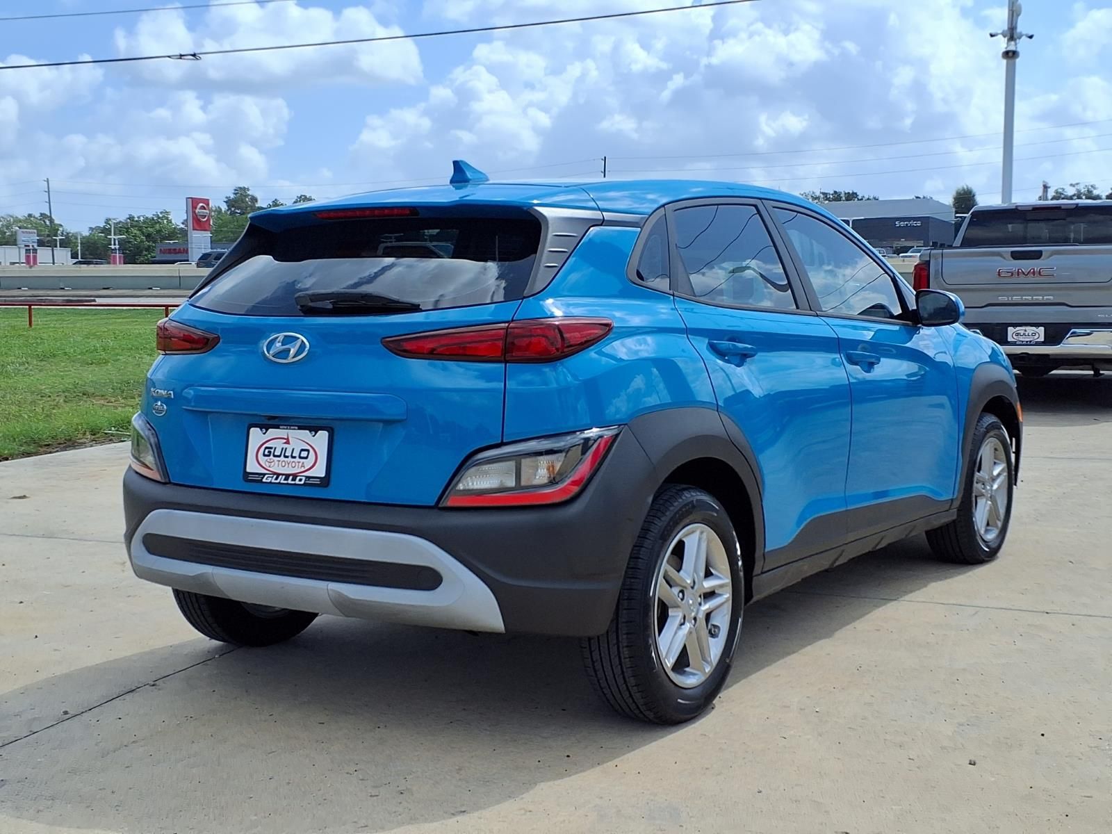 2022 Hyundai Kona SE Green at Big Star Buick GMC