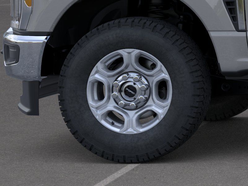 New 2026 Avalanche Ford XLT image 19