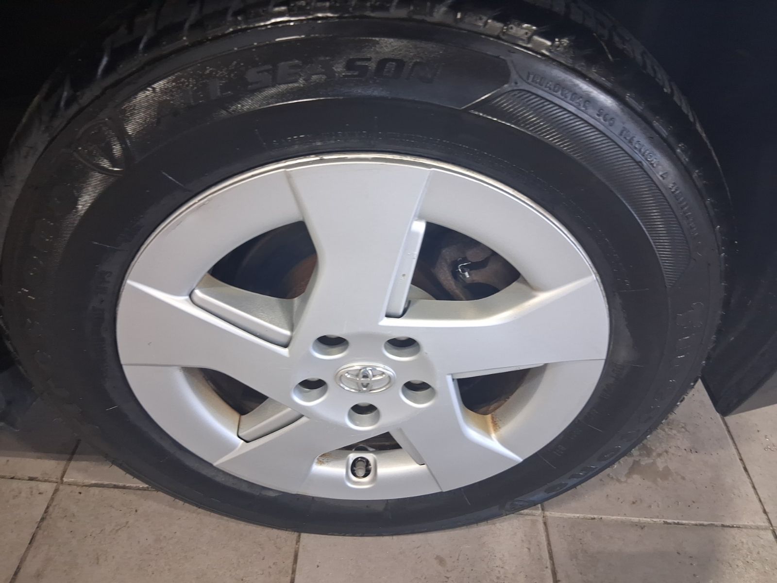 Used Car 2011 Toyota Prius  For Sale Under $10,000 In Austin, Texas