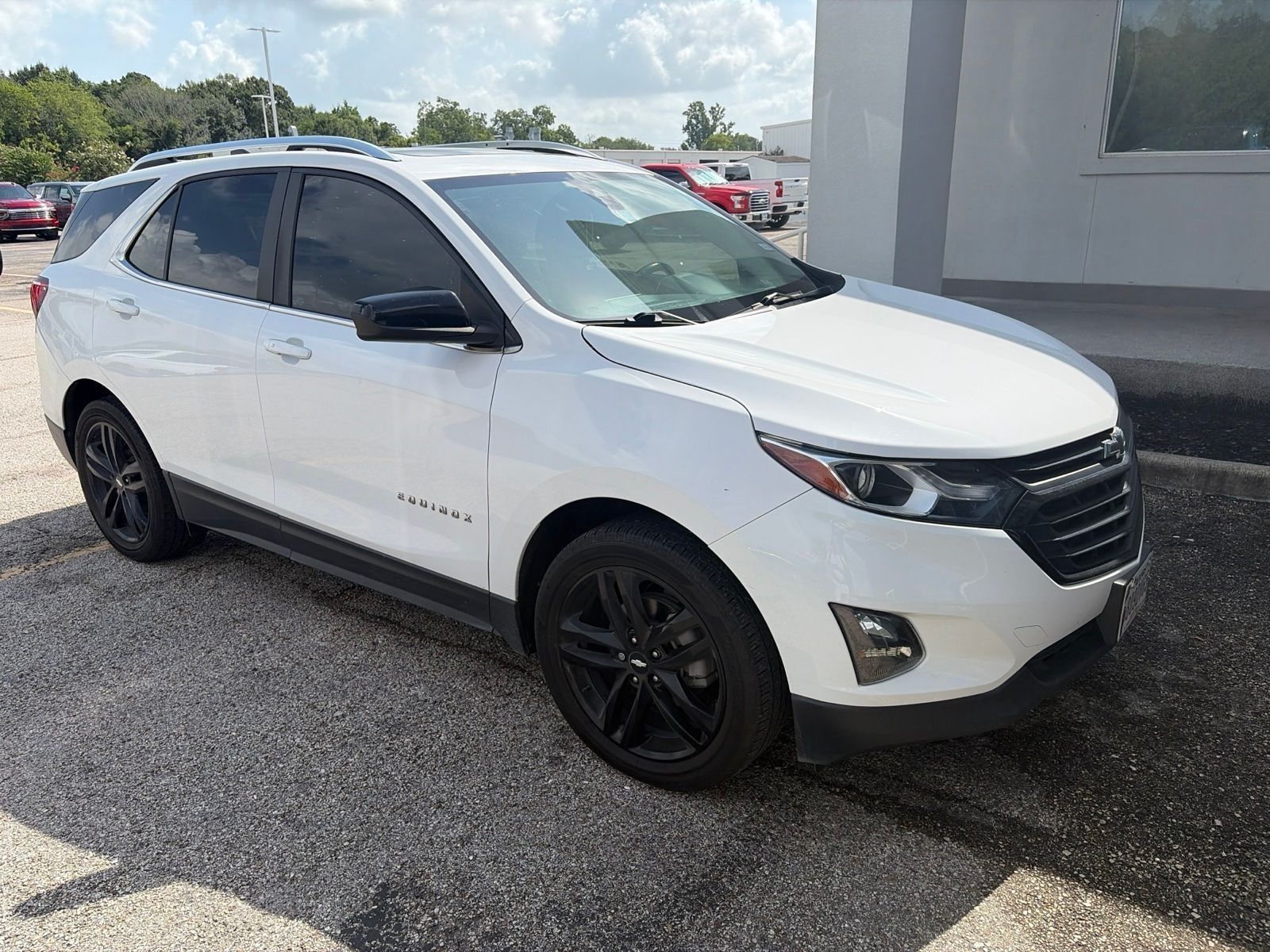 Summit White 2021 Chevrolet Equinox SUV / Crossover Front-Wheel Drive 6-Speed Automatic Overdrive