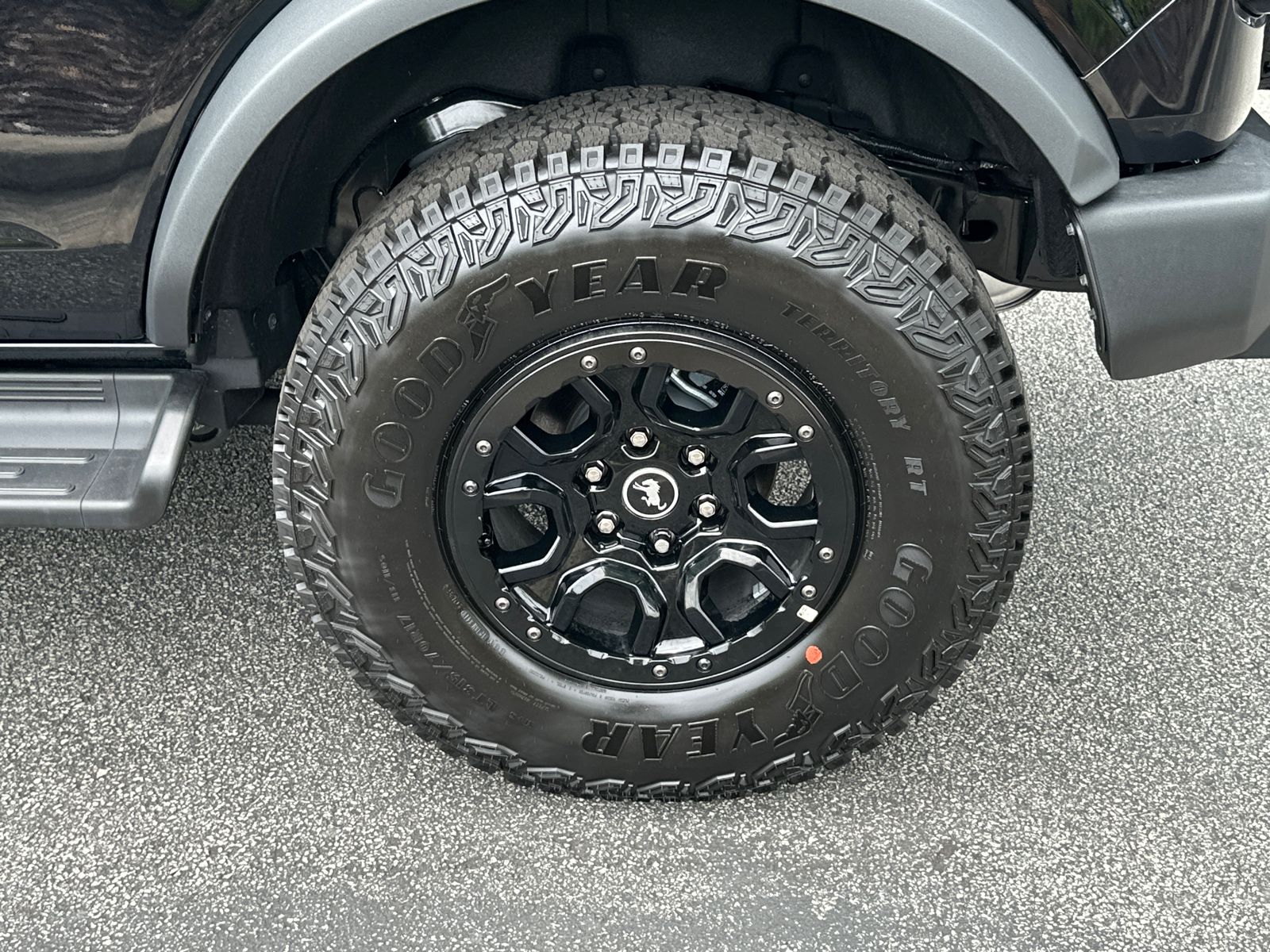 New 2026 Shadow Black Ford Outer Banks® image 20