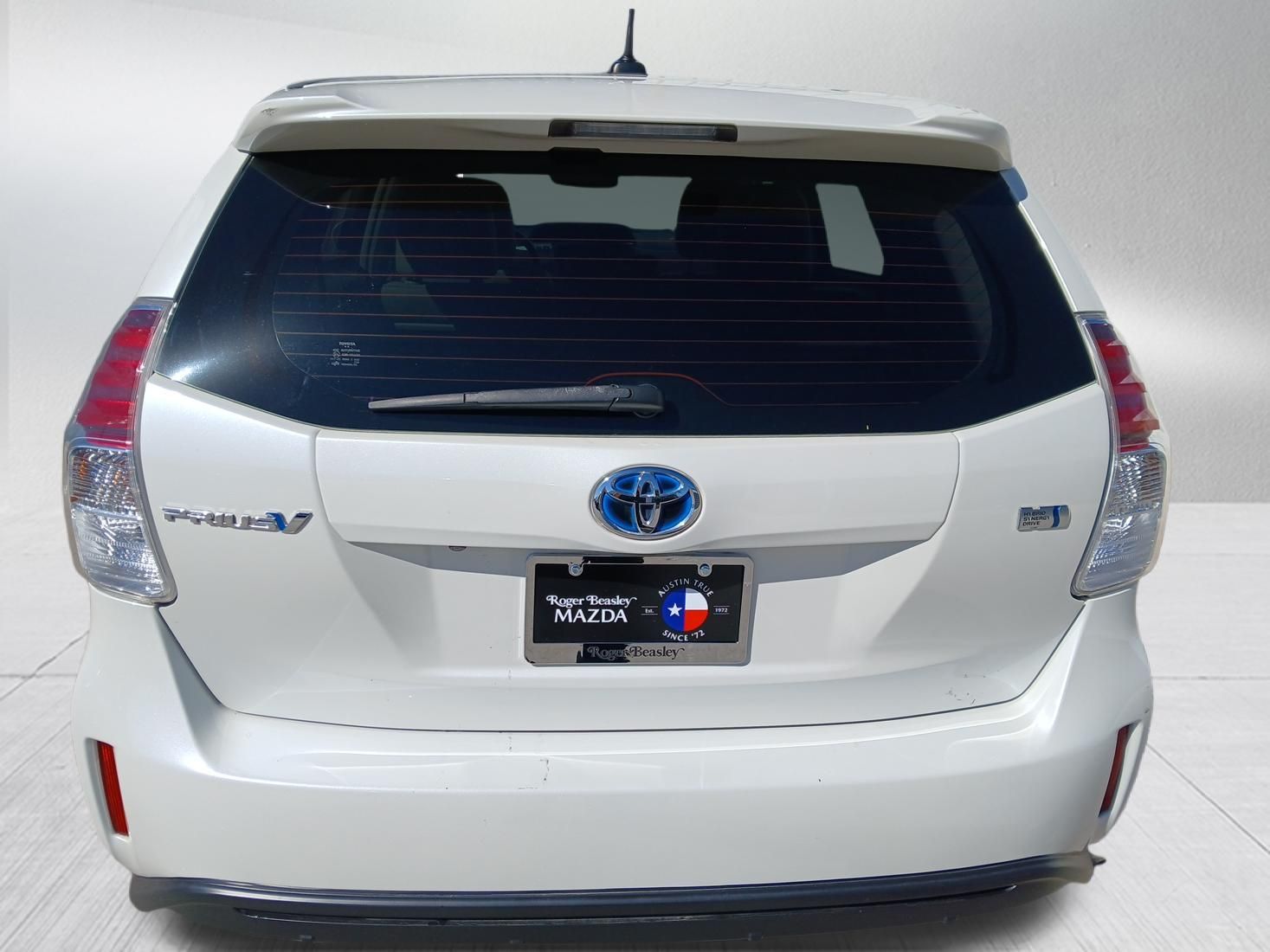 Used Car 2017 Toyota Prius V  For Sale Under $20,000 In Austin, Texas