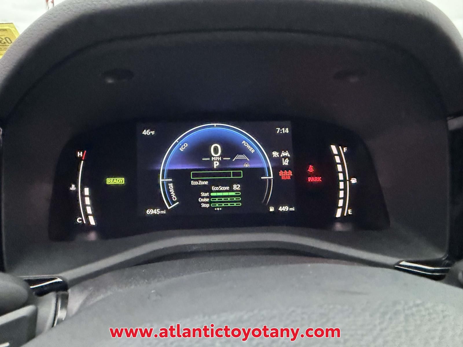 View vehicle photo 7