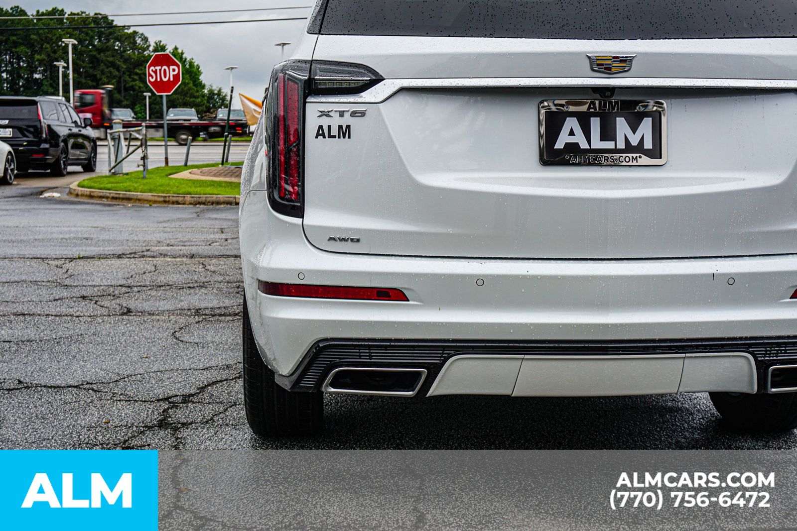 Used 2023 White Cadillac Sport image 16