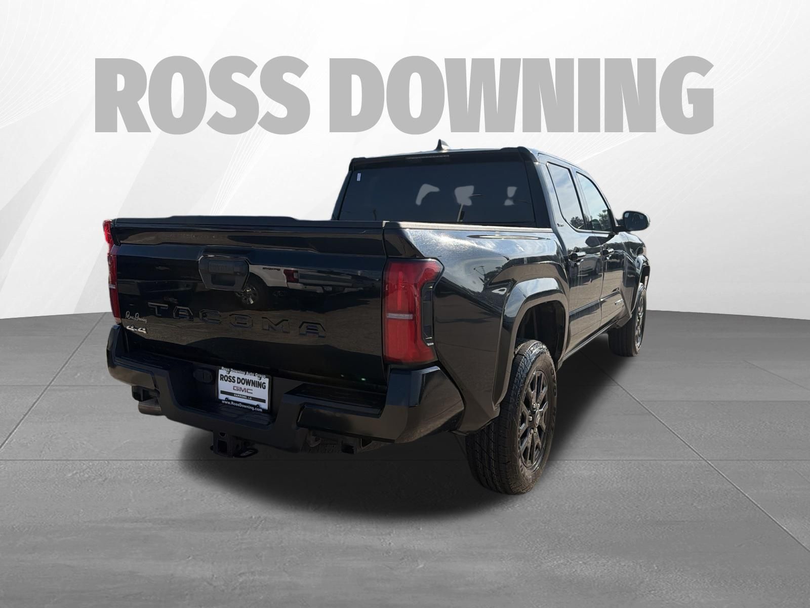 2025 Toyota Tacoma SR5 - 3