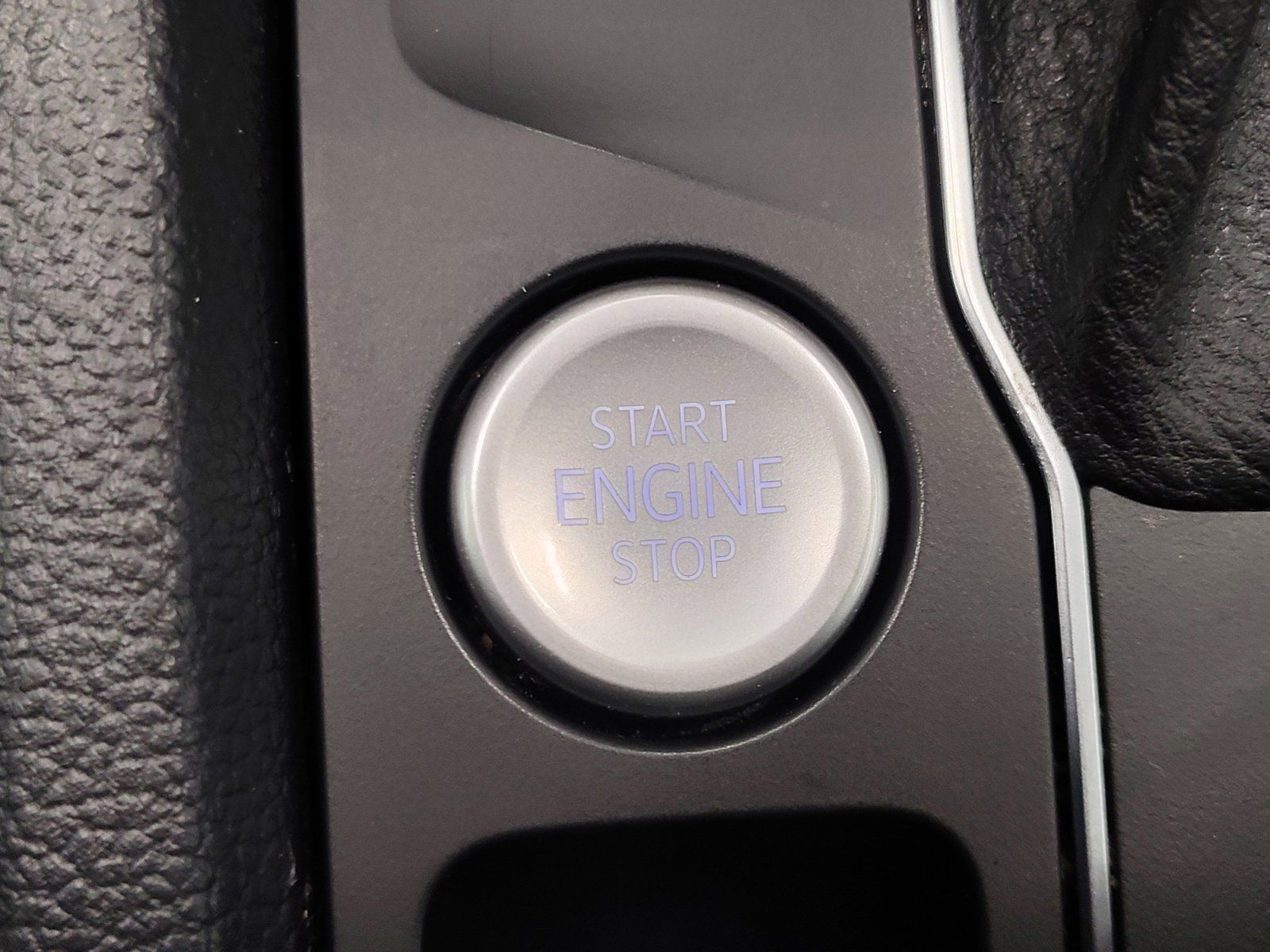 Used Car 2022 Volkswagen Atlas  3.6l V6 Sel R-line For Sale Under $30,000 In San Antonio, Texas