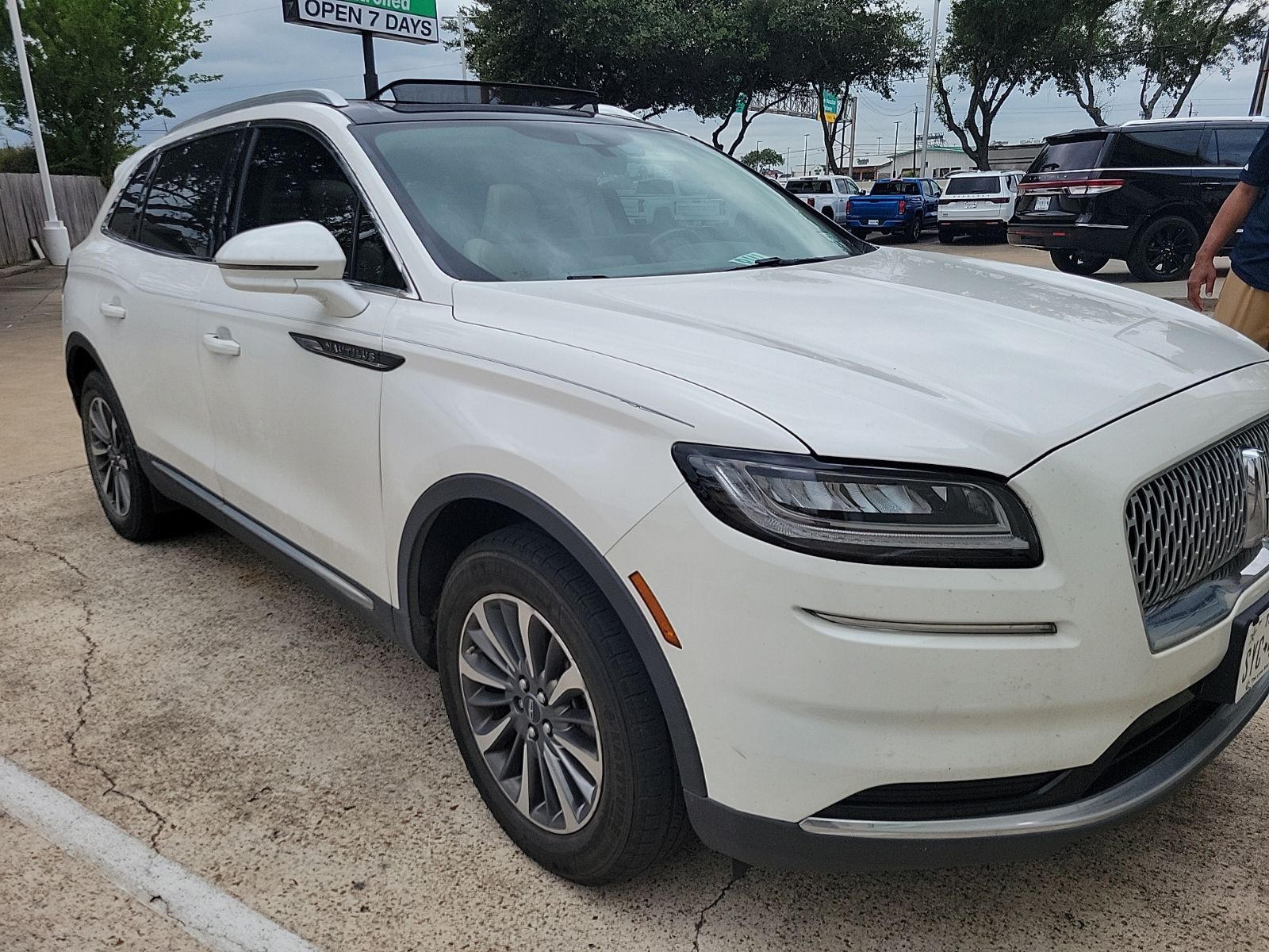 car-gallery-1