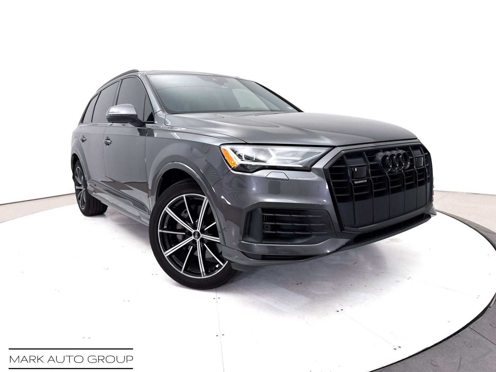 2021 Audi Q7 55 Premium Plus