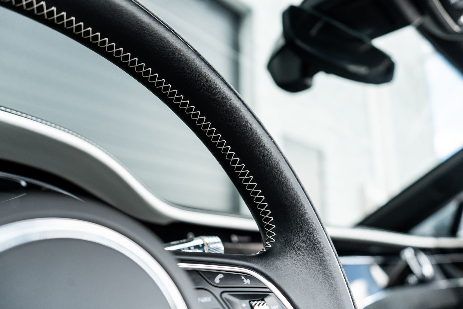 2024 Bentley Continental GTC Mulliner - Photo 32