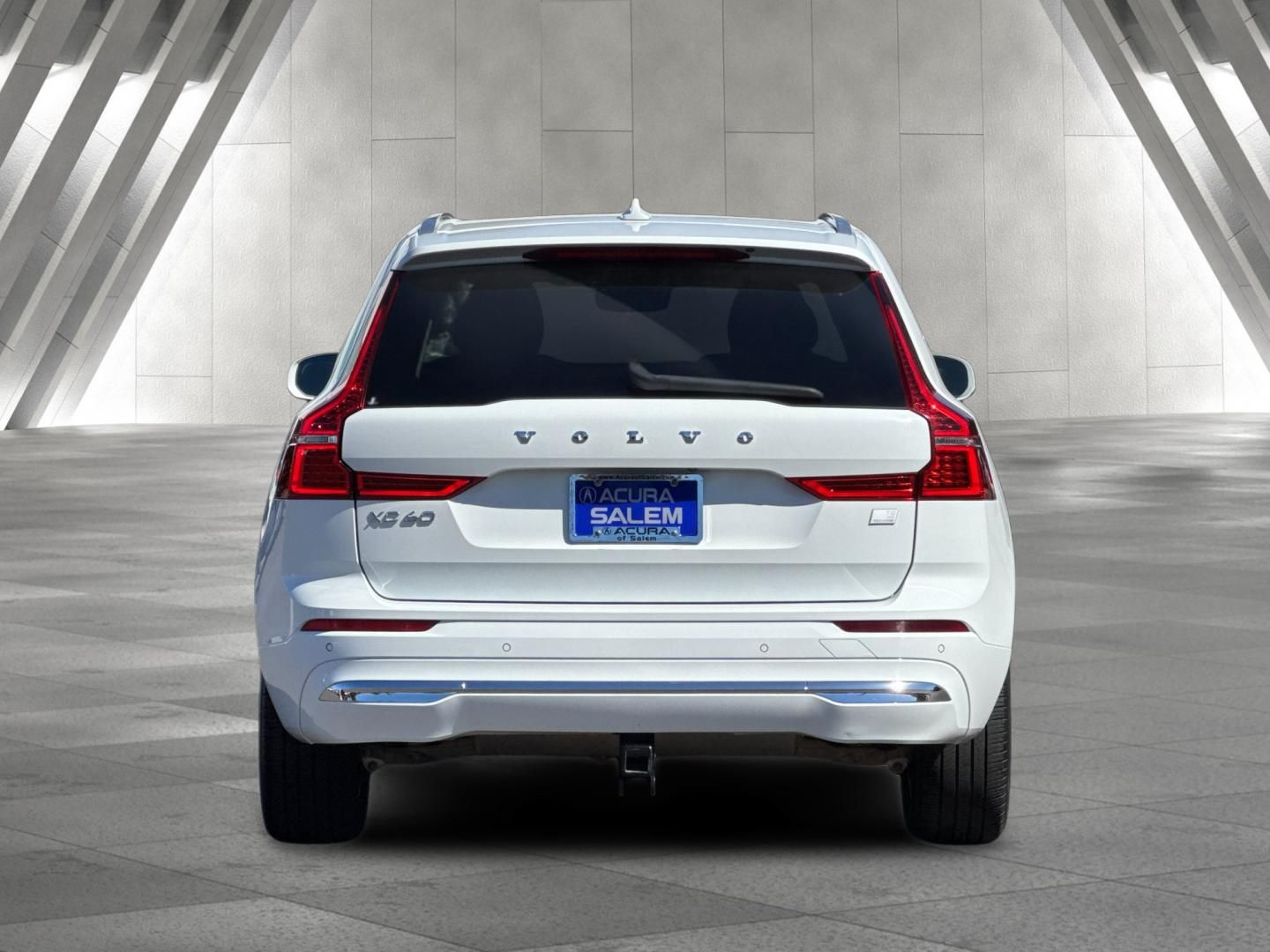 used 2022 Volvo XC60 Recharge Plug-In Hybrid car, priced at $31,998