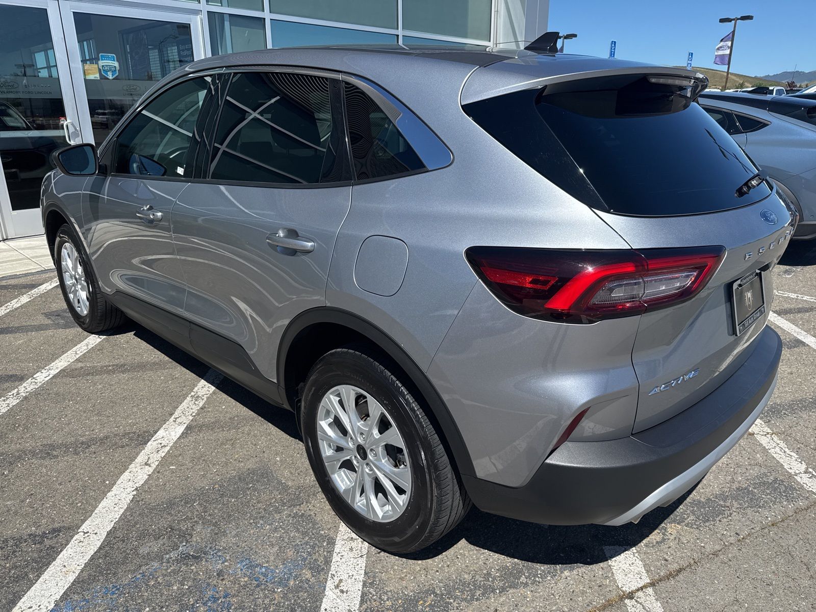 Used 2024 Silver Ford Active image 3